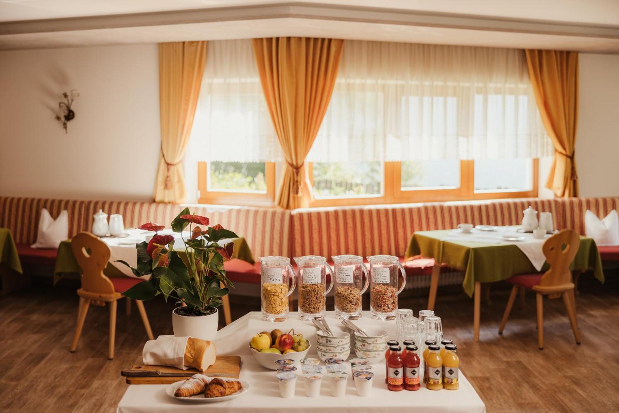 Pension Torr San Martino in Badia Ngoại thất bức ảnh